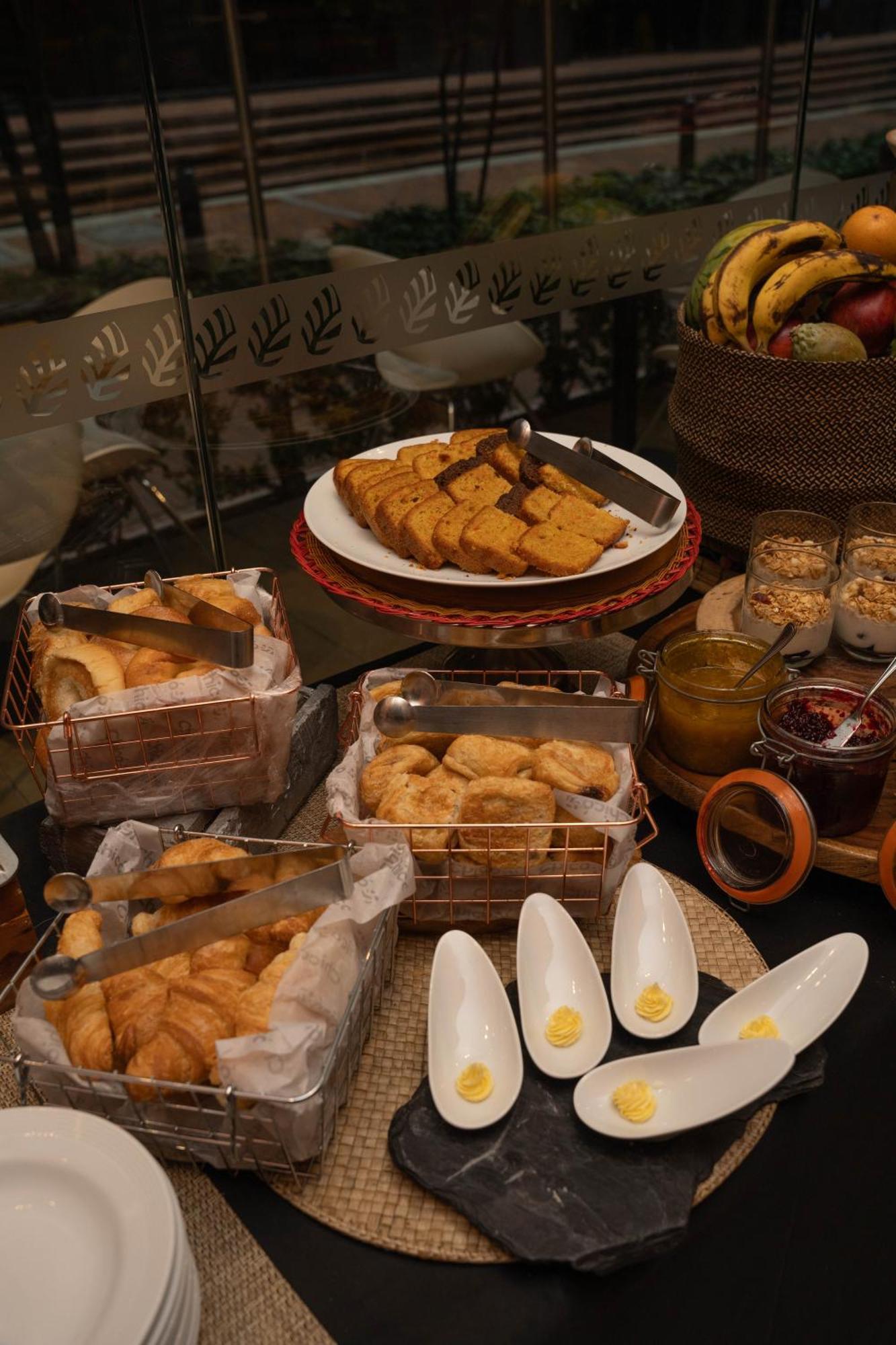 Hotel Chico 97 Bogota Ngoại thất bức ảnh